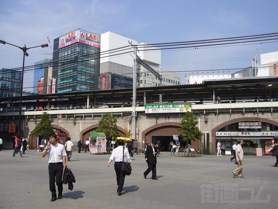 JR新橋駅日比谷口写真画像