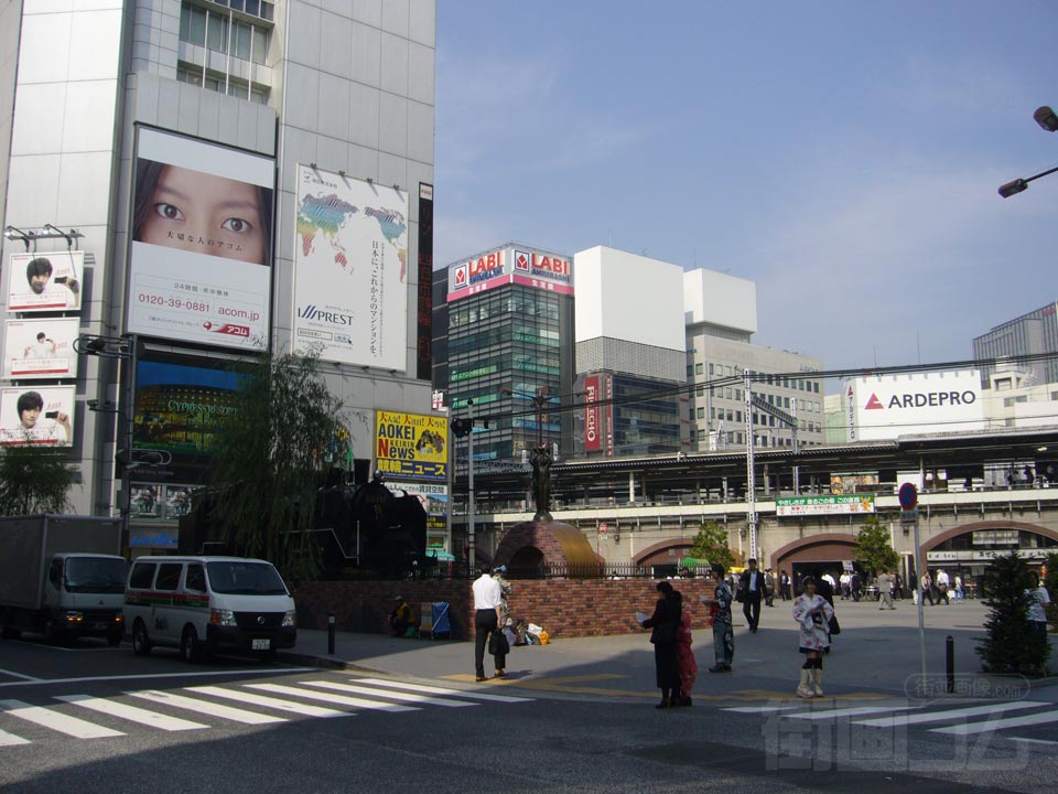 JR新橋駅日比谷口写真画像