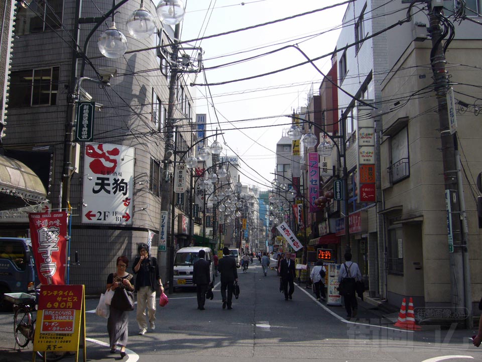 新橋西口通り写真画像
