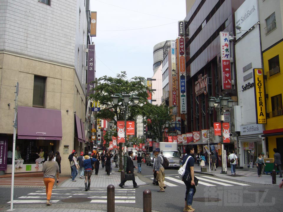 新宿中央通り