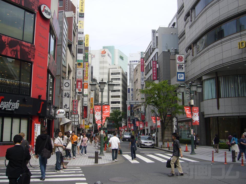新宿中央通り