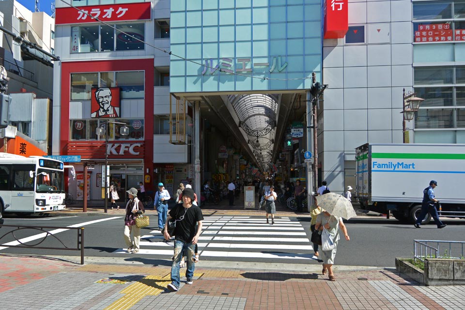 ルミエール商店街(ドリームウェイ商店街)
