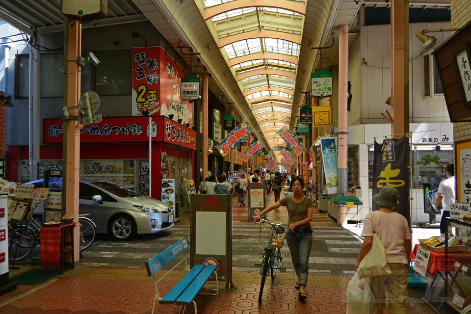 ルミエール商店街(ドリームウェイ商店街)