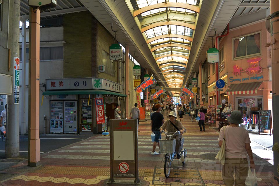 ルミエール商店街(ドリームウェイ商店街)