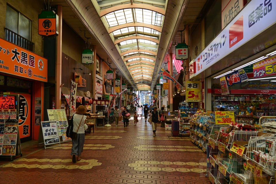 ルミエール商店街(ドリームウェイ商店街)