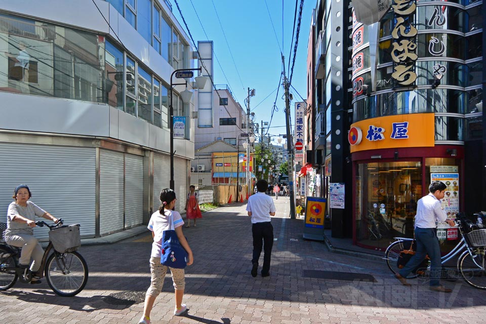 大学通り(新小岩北口商店街)