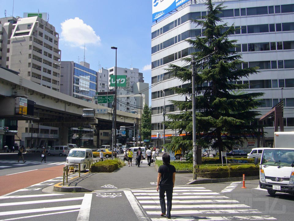 玉川通り(国道246号線)
