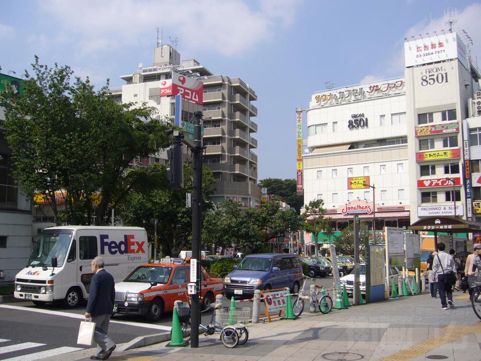 JR巣鴨駅北口