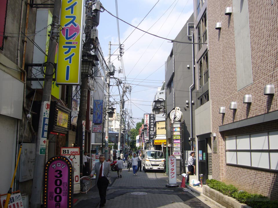 白山通り(国道17号線)
