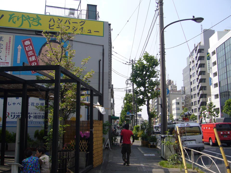 白山通り(国道17号線)