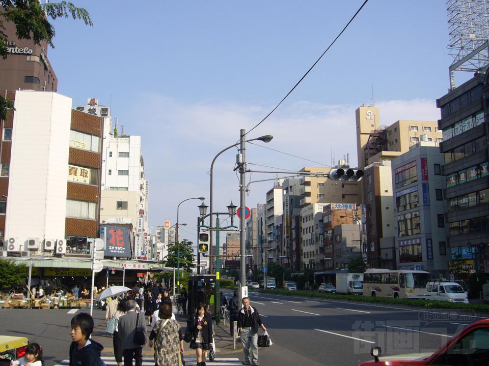 JR巣鴨駅南口