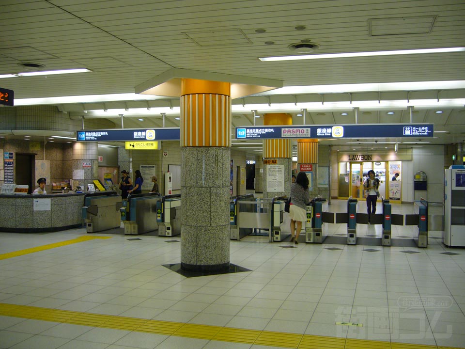 東京メトロ溜池山王駅改札口