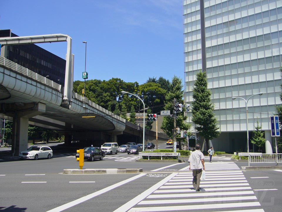 溜池交差点