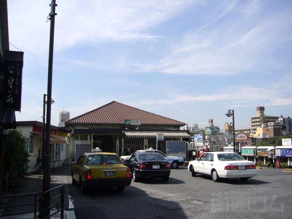 JR鶯谷駅南口