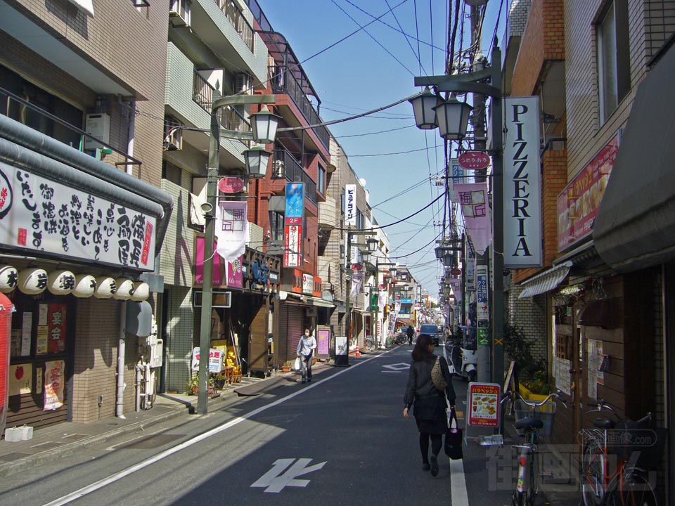 梅丘駅前通り商店街写真画像