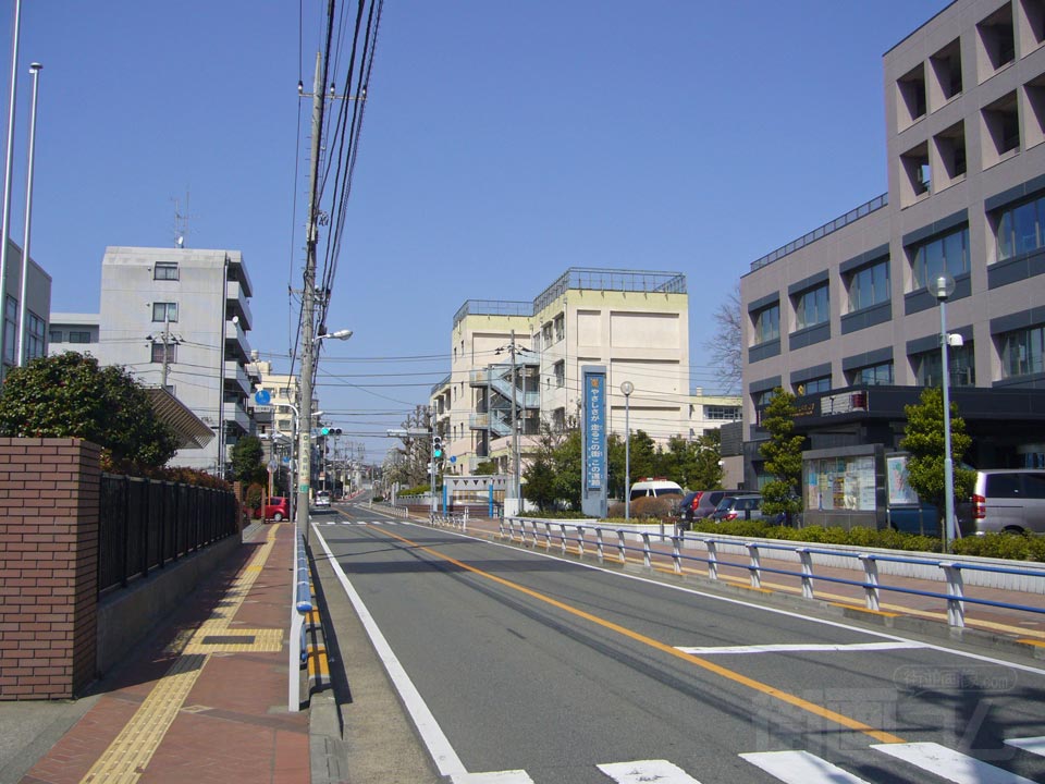 北沢警察署前写真画像