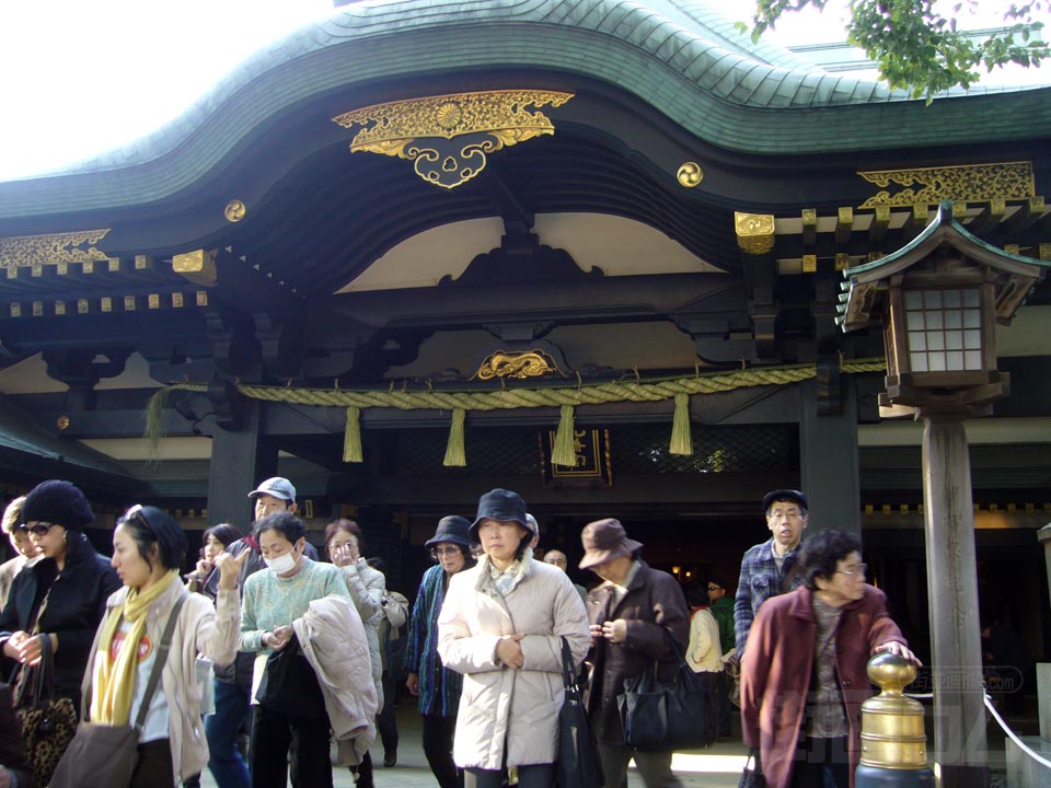 穴八幡宮