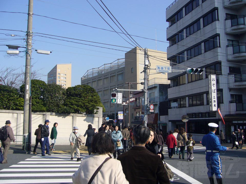 馬場下町交差点