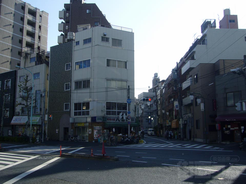都電早稲田駅交差点