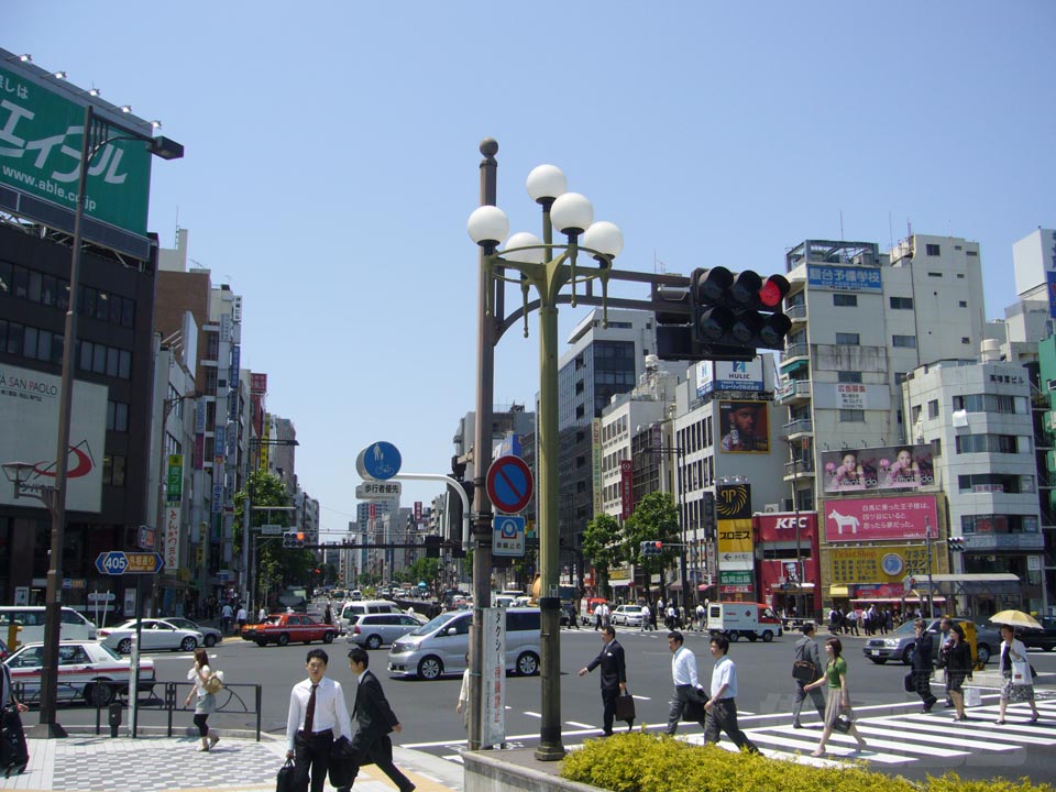 四谷見附交差点