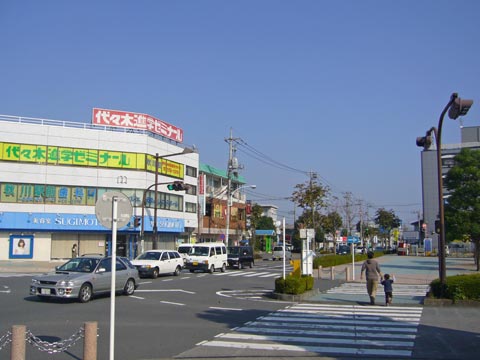 JR秋川駅北口前写真画像