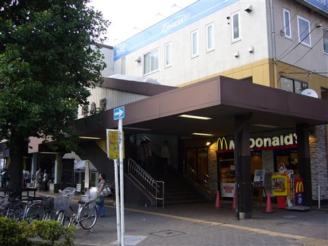 JR昭島駅南口写真画像