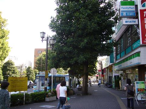 JR昭島駅南口写真画像