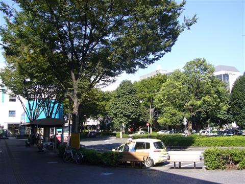 JR昭島駅北口写真画像