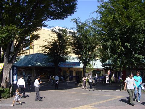 JR昭島駅北口写真画像