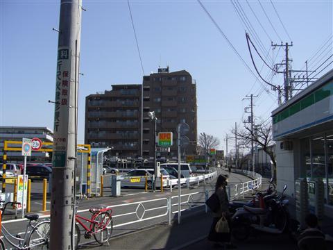 西武秋津駅北口前写真画像
