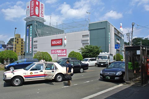 JR府中本町駅前写真画像