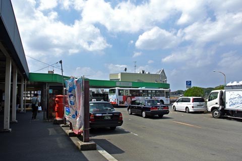 JR府中本町駅前写真画像