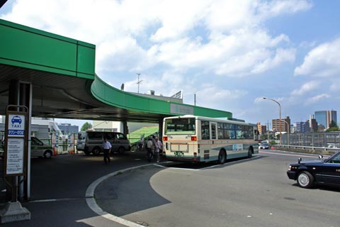 JR府中本町駅前写真画像