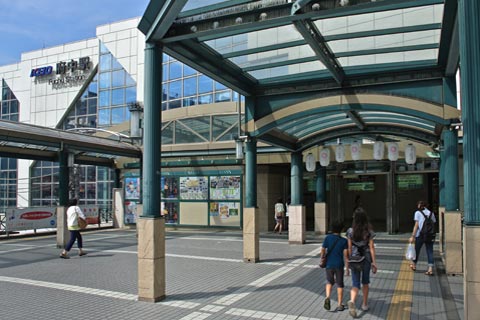 京王府中駅南口写真画像