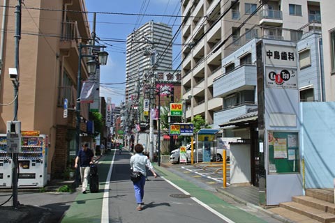 宮西国際通り商店街写真画像