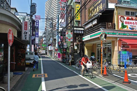 宮西国際通り商店街写真画像