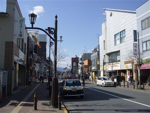 駅前通り写真画像