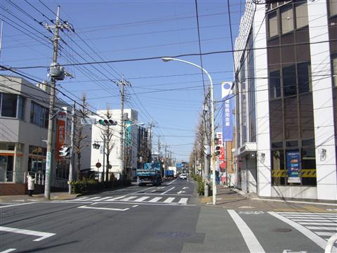 福生市役所前交差点写真画像