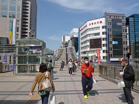 JR八王子駅北口前写真画像