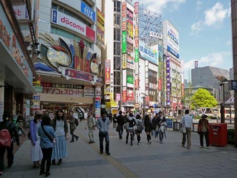 JR八王子駅北口前写真画像