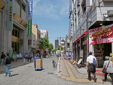 駅前銀座通り(旧・グラーン三番街通り)写真画像