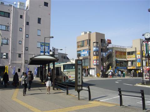 西武花小金井駅北口前写真画像