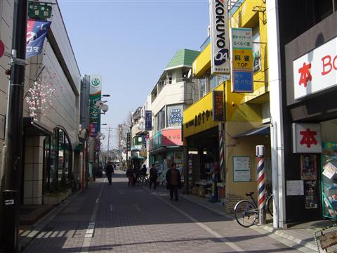 花小金井駅前通り写真画像