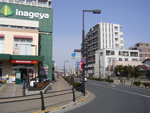 花小金井駅前通り写真画像