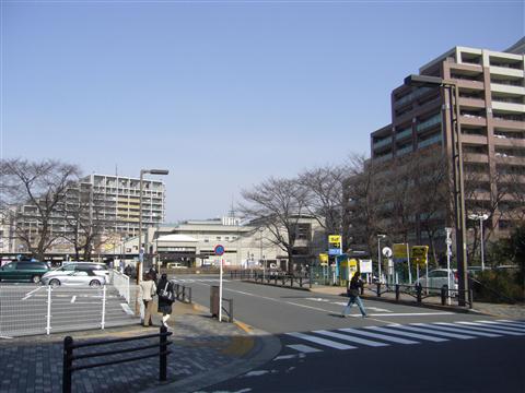 西武花小金井駅南口前写真画像