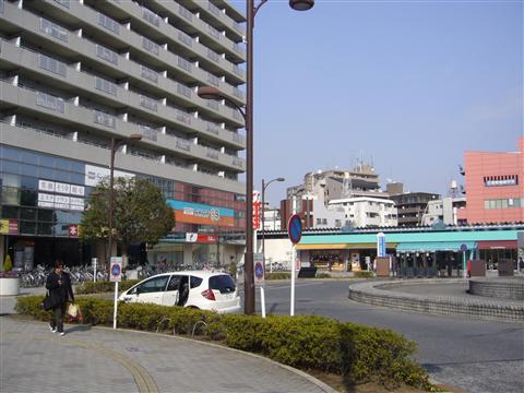 西武東久留米駅西口前写真画像