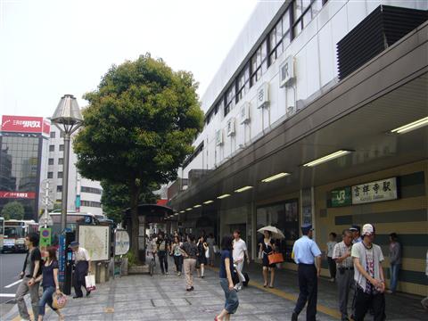 JR吉祥寺駅中央口写真画像
