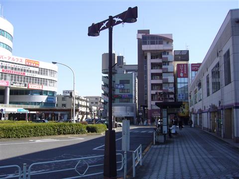 京王北野駅北口写真画像