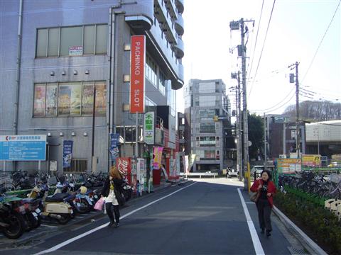 京王北野駅南側写真画像