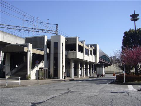 京王北野駅南口写真画像